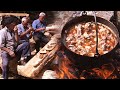 Caldereta tradicional de los pastores en la montaña | Receta popular | Documental