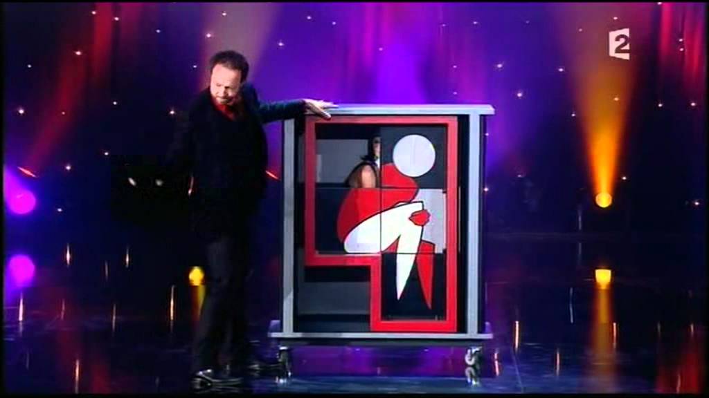 Kamyleon - OpArt au Plus Grand Cabaret Du Monde