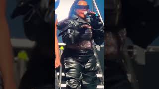 Lil Kim Performs The Jump Off Live In Philly 113024
