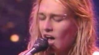 Silverchair - Abuse Me (Live On Letterman) chords