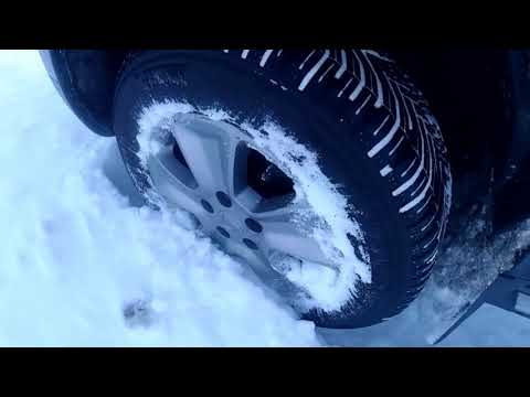 MICHELIN CROSS CLIMATE SUV IN ACTION