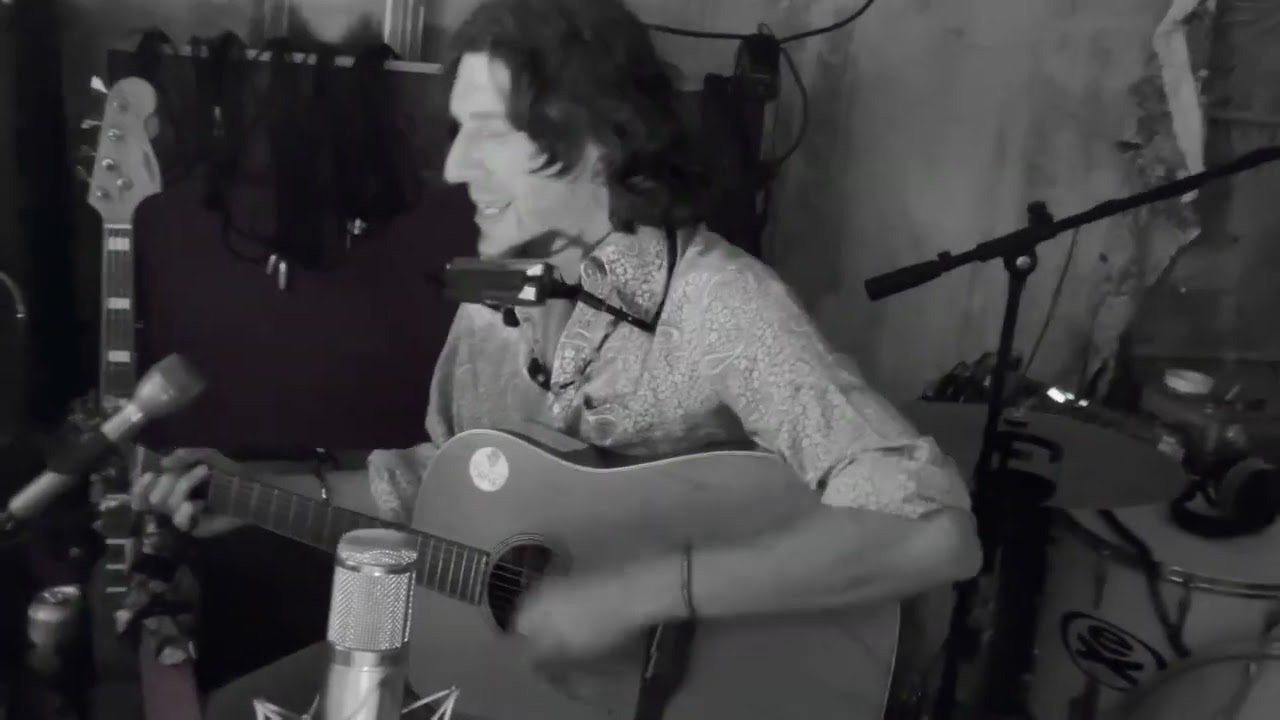 Bob Dylan's You're no good by Donovylan @ Groovefarm Analog co (no hat)