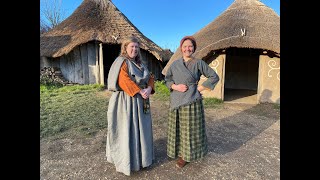 What did Iron Age women wear?   (cir. 300200BCE, NW Europe / Britain)