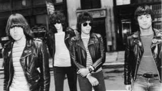 The Ramones - We&#39;re a happy Family