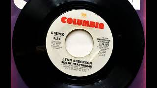 Watch Lynn Anderson Sea Of Heartbreak video