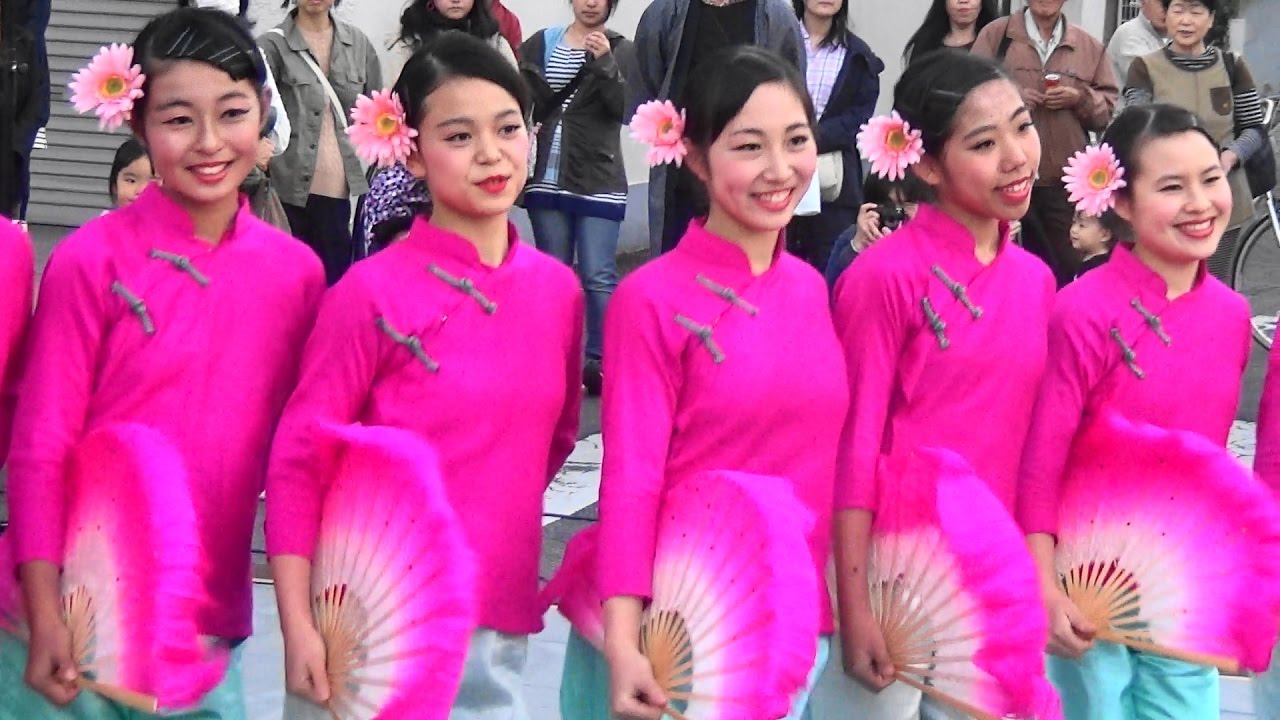 自由の森学園 女子中高生の中国舞踊 飯能まつり16 Youtube