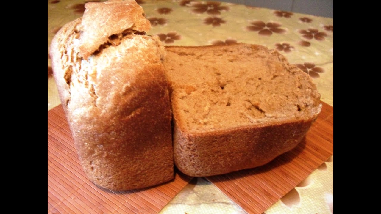 Пшенично ржаной на кефире. Пшенично-ржаной хлеб в хлебопечке. Серый хлеб в хлебопечке. Пшеничный хлеб в хлебопечке. Ржаной хлеб в хлебопечке Мулинекс.