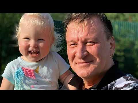 Сергей Пенкин. Дружба с Цоем и что певец говорит о своей ориентации На Слуху Дзе