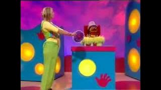 Hi-5 Chats Kellie Sister Circus