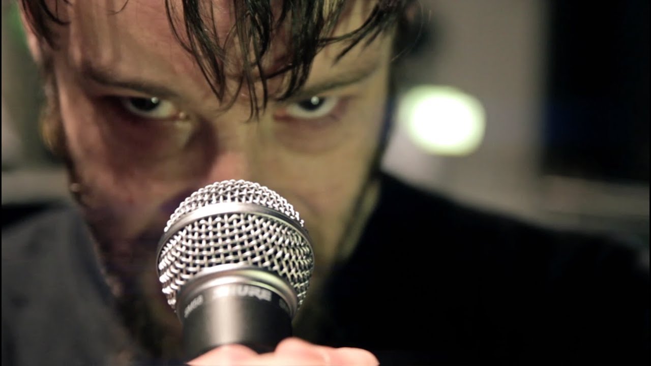metal wall art Lips Are Movin (metal cover by Leo Moracchioli)
