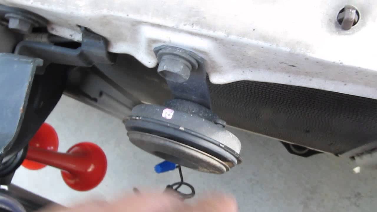 DIY: Install an Air horn (train horn) for Toyota Corolla ... toyota wiring harness 