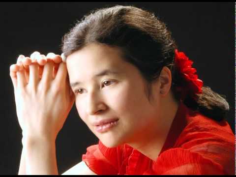 Frédéric Chopin, Étude Op. 25, No. 11 "Winter Wind", by Kimiko Ishizaka