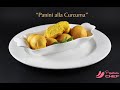 Panini alla curcuma, soffici e fragranti - ricetta facile e veloce