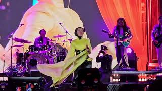 Download lagu Princess Syahrini - Aku Tak Biasa - Pesta Pora, Jakarta, 27 September 2026