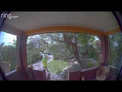 ring's-video-doorbell-2-in-action