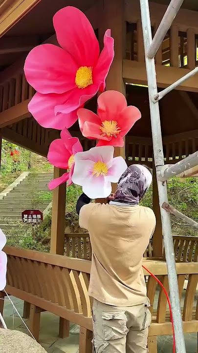 Large azalea flower installation #beautiful#Internet celebrity installation #netRed check-in