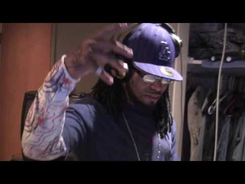 Lil Wayne brother Lil Feezy "Feezy in da Studio" Drop the World