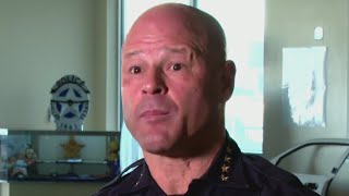 Piden al jefe de policía de Dallas no dejar el cargo