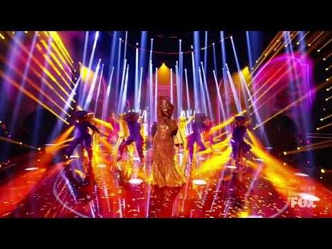 Harp sings '