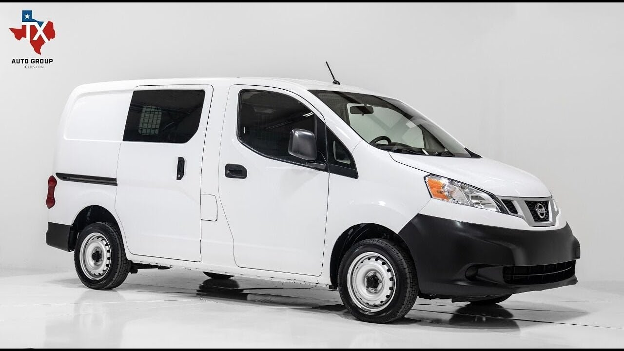 2019 Nissan NV200 S FWD Cargo Van 131 Horsepower 2.0L I4 For Sale