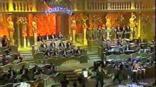 Tullio De Piscopo - Qui gatta ci cova - Sanremo 1993.m4v