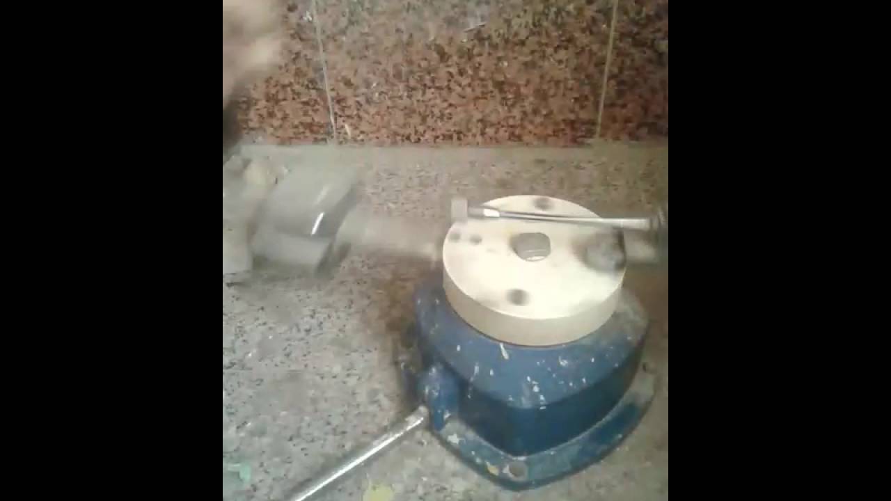 Prothèse dentaire la coulée de cylindre dentaire