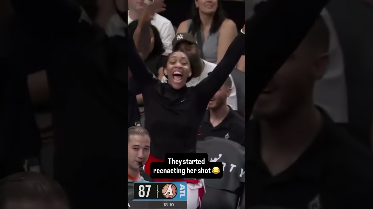 The Aces' bench was READY for Mai Yamamoto’s first bucket 🤣