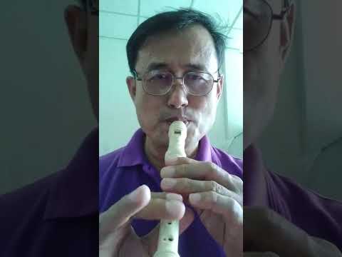 เป่าขลุ่ย หนึ่งในร้อย