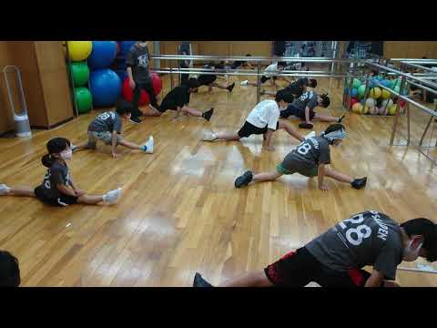 柔軟体操ストレッチ キッズダンシング月曜日クラス キッズガーデン武蔵小杉教室 指導 石田恵也 2022,7,4