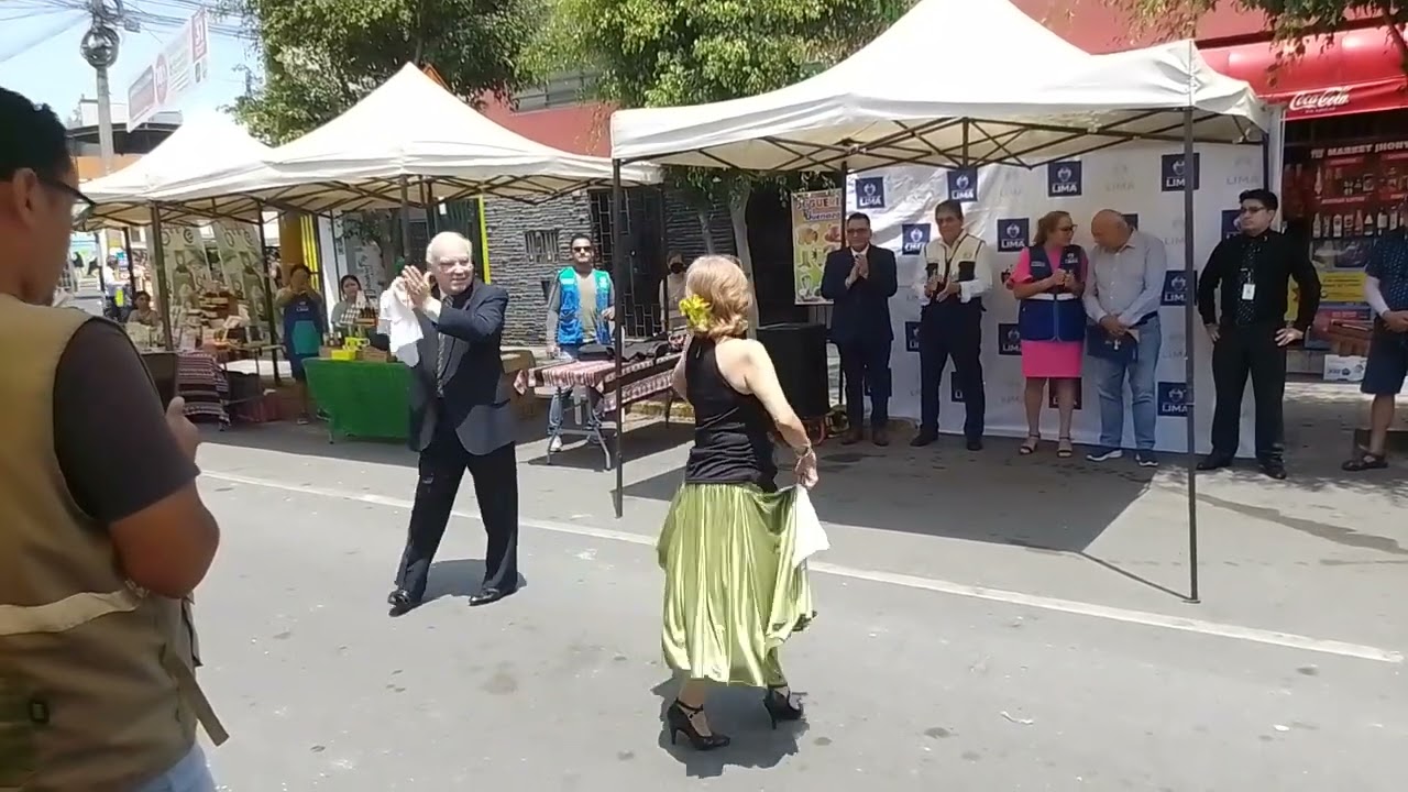 Marinera Limeña con Edith Carrasco y Alejandro Bisetti - Soy la redondez del mundo.