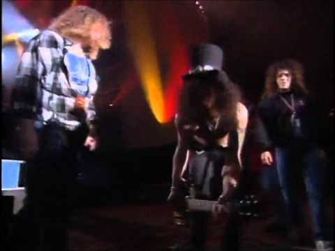 Guns N Roses - Paradise City Live At Tokyo 1992