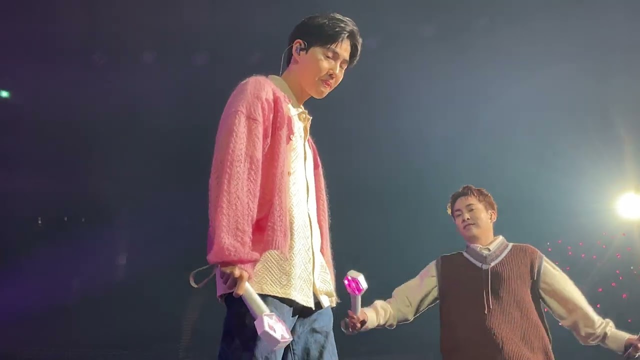 EXO 엑소 데뷔 10주년 팬이벤트 Debut 10th Anniversary Fan Event Lucky 럭키 👆🏻💖