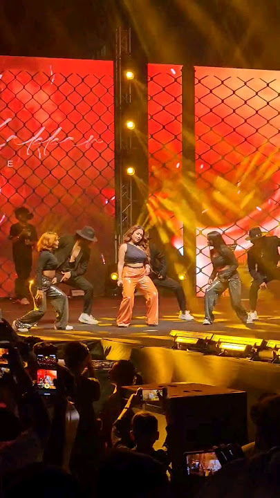 Neha Kakkar red hot  🔥🔥 || garmi dance // #explorepage #dance #music #dancer #bollywood #nehakakkar