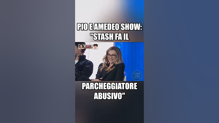 Pio e Amedeo: Stash fa il parcheggiatore abusivo