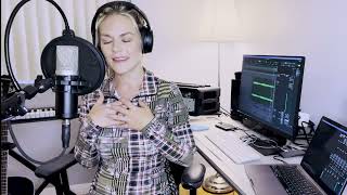 Video thumbnail of "Olivia Newton-John - Hopelessly Devoted To You (Cover by Sarah Lenore)"