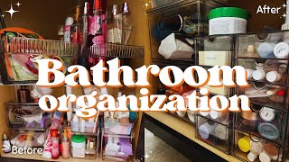 ✨ORGANIZE MY BATHROOM WITH ME| under the sink bathroom organization