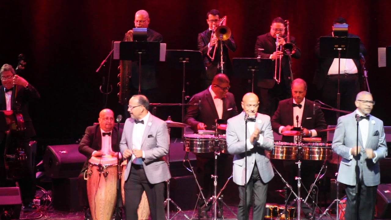 DON PERIGONON Y LA PUERTORRIQUENA EN LEHEMAN COLLAGE 10/12/2019 EL SONERITO GUARACHERO 0733