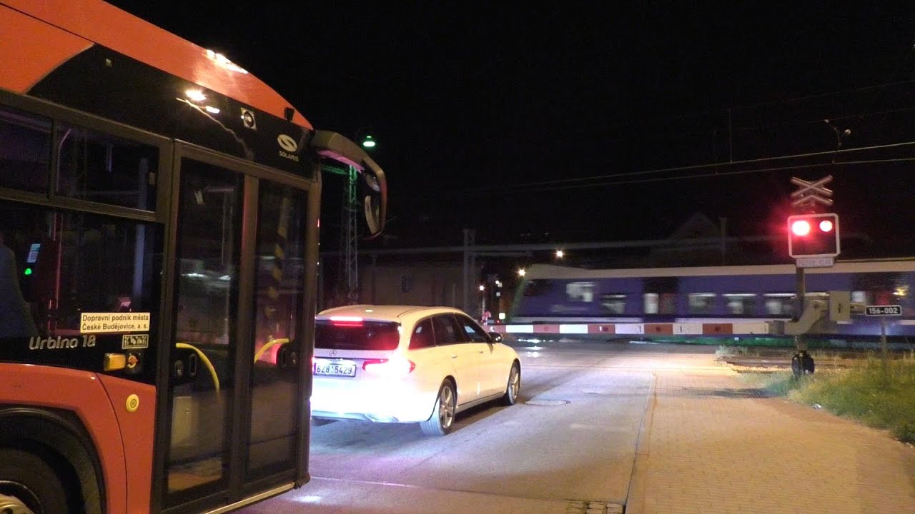 Železniční přejezd České Budějovice - P1084 - 2.5.2025