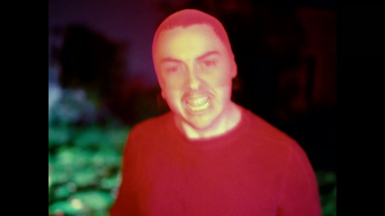 Guarda afraid. Push (Official Music Video) su YouTube Guarda afraid. Push (Official Music Video) su YouTube