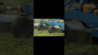 Watch our Kidd 483 Floatwing Mulching Mower at work in the Suffolk spring. 🌱☀️😎