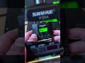 Cómo Encontrar una Frecuencia Limpia y Sincronizar el Shure PSM300