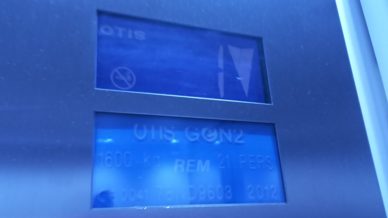 otis-gen2-lift-in-m-s-kingston-park-in-newcustle-up-and-down-otis-a