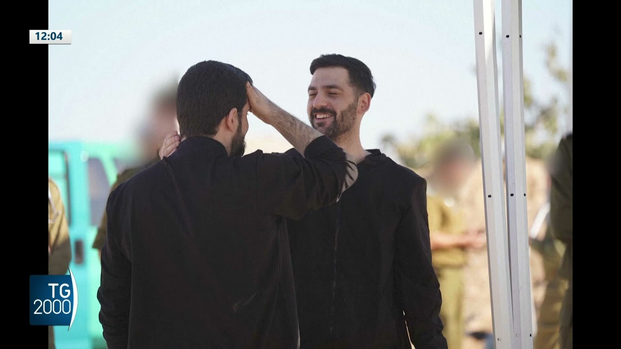 Liberati i primi 7 ostaggi israeliani. Chi sono e cosa faranno ora