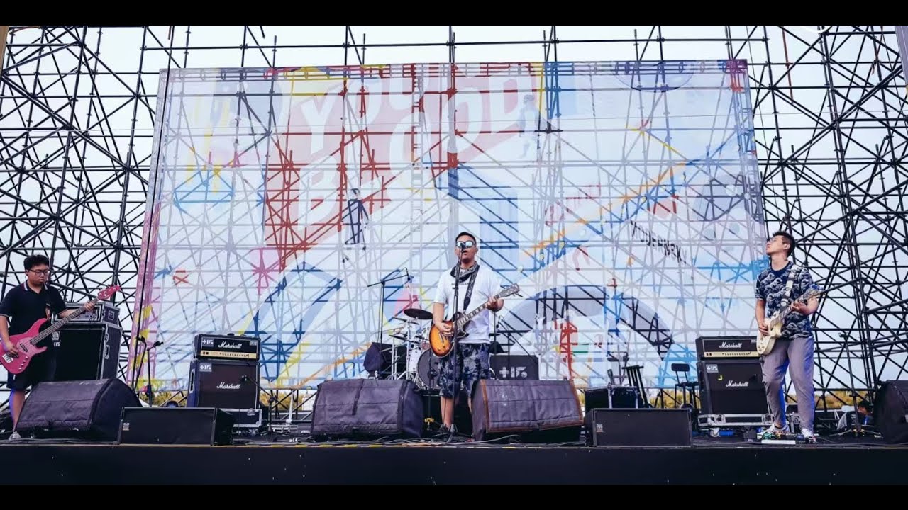 From Chinese Rock Star to Storyteller: Henry Kong on Music, Identity, and Cultural Exchange