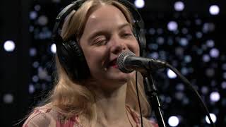 Dream Wife - Kids (Live on KEXP)