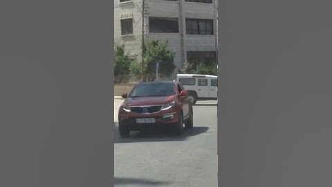 انظر فساد احد رجال الشرطة الفلسطينية!!!