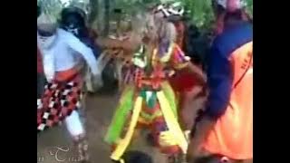 Rewo -Rewo ganas mendem Edan Anoman dan Buto