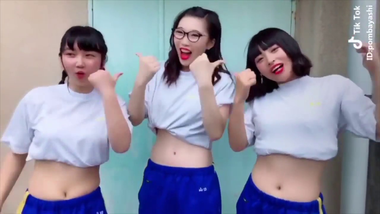 Tik Tok 女子高生 体育祭 へそ出し Youtube