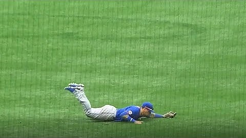 Báez Makes Unbelievable Catch