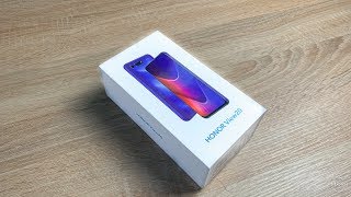 Honor View 20 Unboxing and First Look